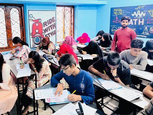 2025-Admition-Program-Handbil- -Outcreat-01